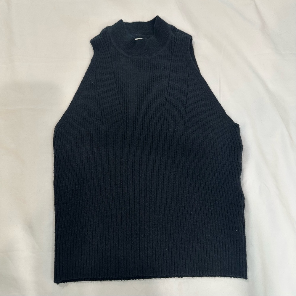 Abercrombie and Fitch black knit turtle neck shirt size small